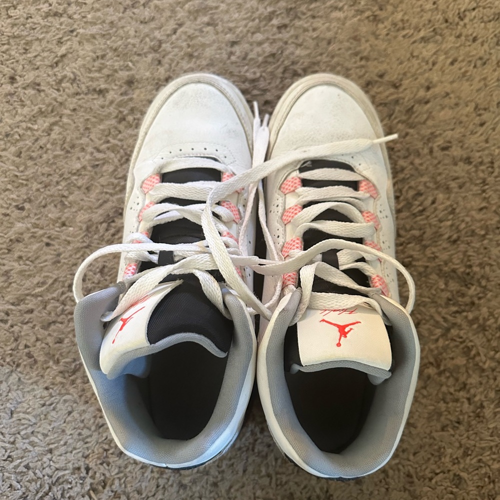 Jordan youth Sneakers - White and Pink